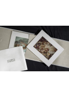 Livre photo avec papier grain sur passe partout et couverture cuir