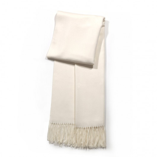 Big wool scarf with twisted fringes
