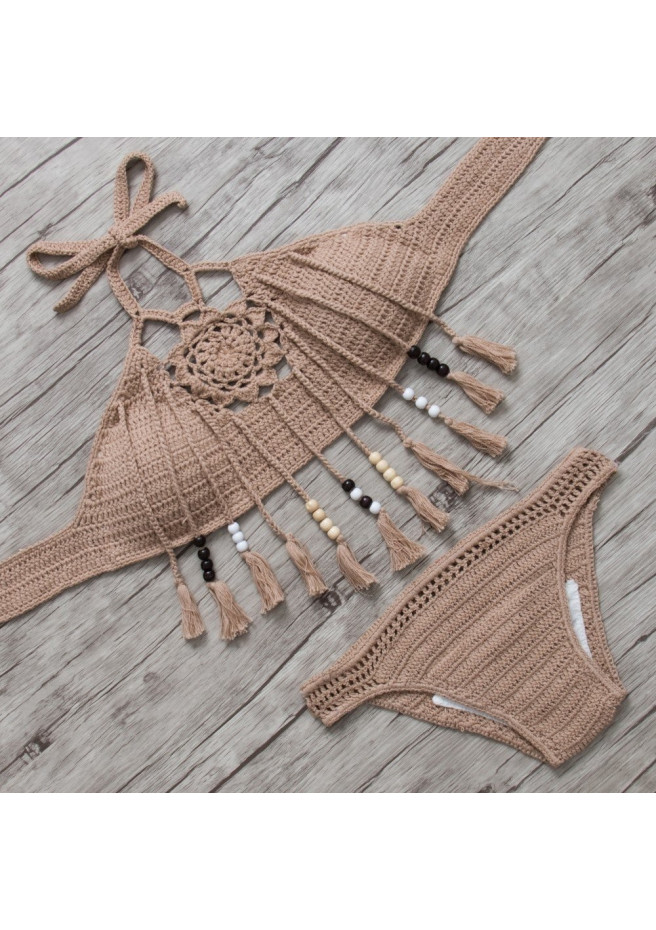 Bikini deux-pièces en joli macramé crocheté, franges à perles de bois