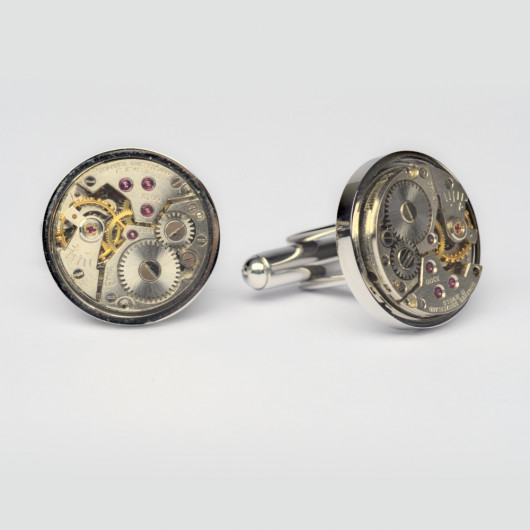 Cufflinks with old Swiss watch movement Cyma® 18 mm