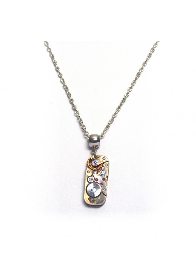 Collier avec mouvement de montre ancienne de la marque suisse Baume & Mercier®