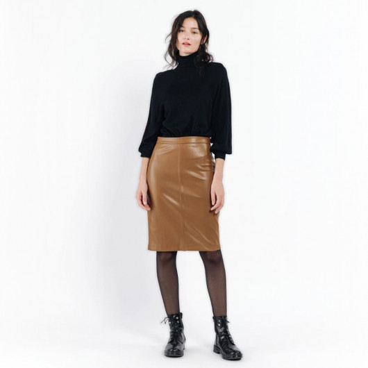 Camel beige leatherette pencil skirt