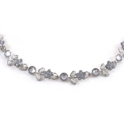 Tiara mit Blattstängel, Metall und silbernen Strasssteinen