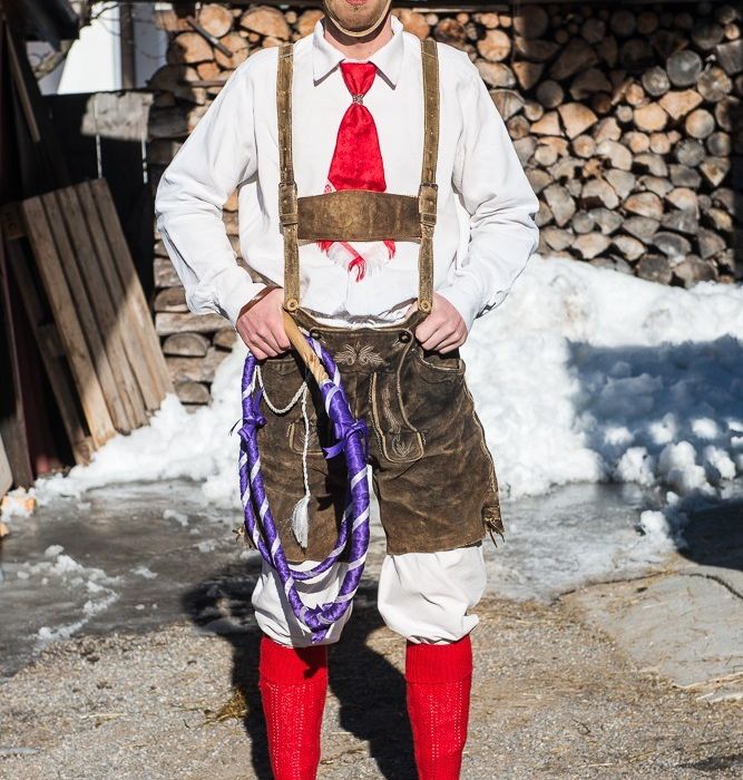 Retour au Carnaval, « Whip Man »