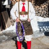 Retour au Carnaval, "Whip Man"