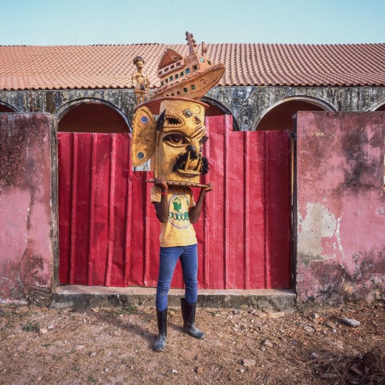 Back to the Carnival, “Island Mask”