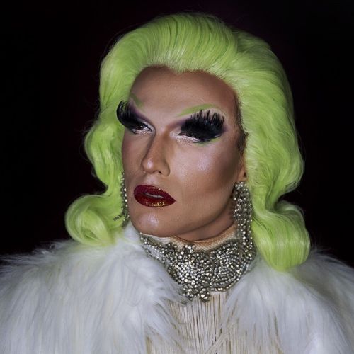 Lip sync for your life – Queen Ava