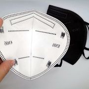 Pack of 10 KN95 masks FFP2 equivalent