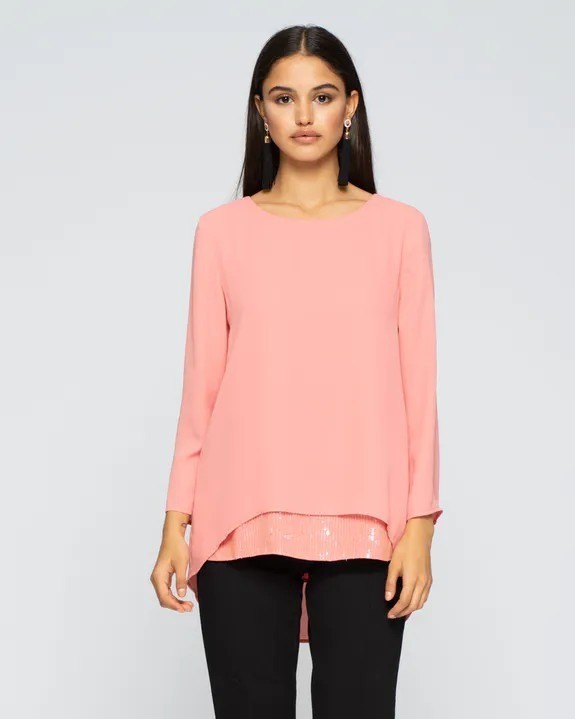 Pink lined blouse, embroidered with sequins on the front