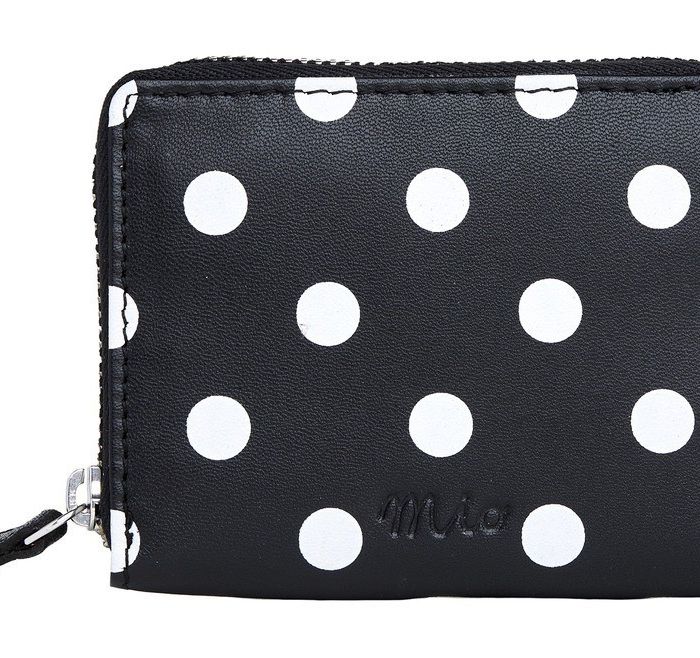 Kleines schwarzes bedrucktes Lederportemonnaie mit weißen Punkten