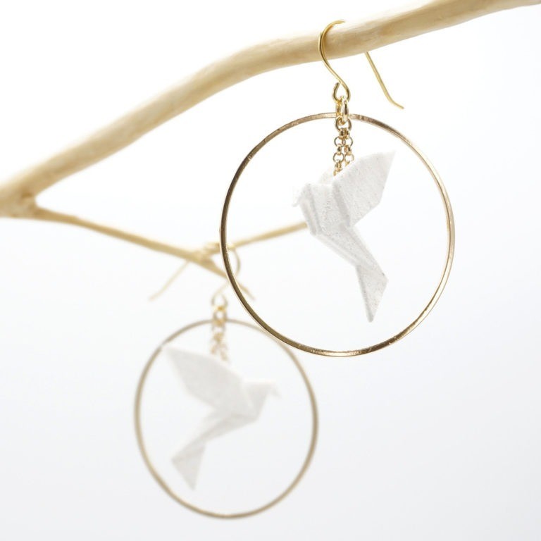 Hoop earrings with origami bird