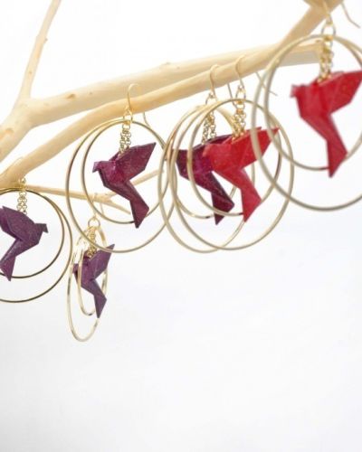 Boucles d&rsquo;oreilles créoles avec oiseau origami double anneau