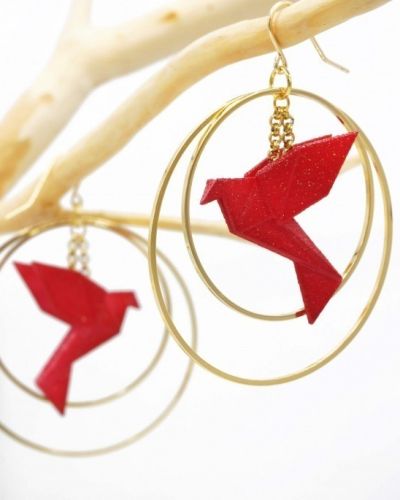 Boucles d&rsquo;oreilles créoles avec oiseau origami double anneau
