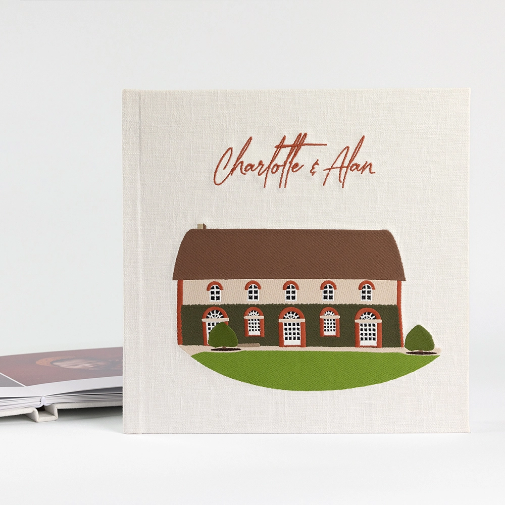 broderie-maison-livre