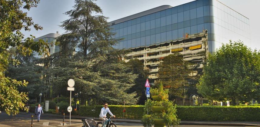 Immobilieninventar. Moderne Architekturen im Bau.