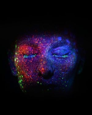 Black and fluorescent light photo shoot