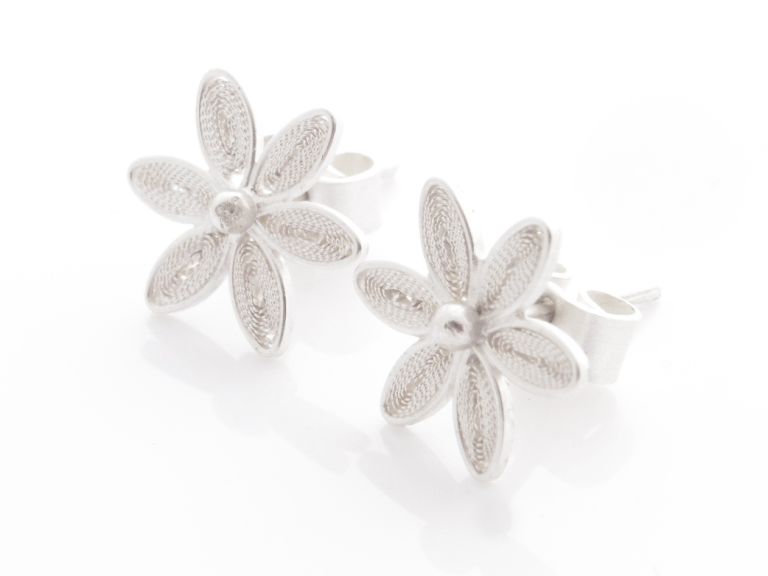 Boucle d&rsquo;oreilles fleur de jasmin en filigrane d&rsquo;argent