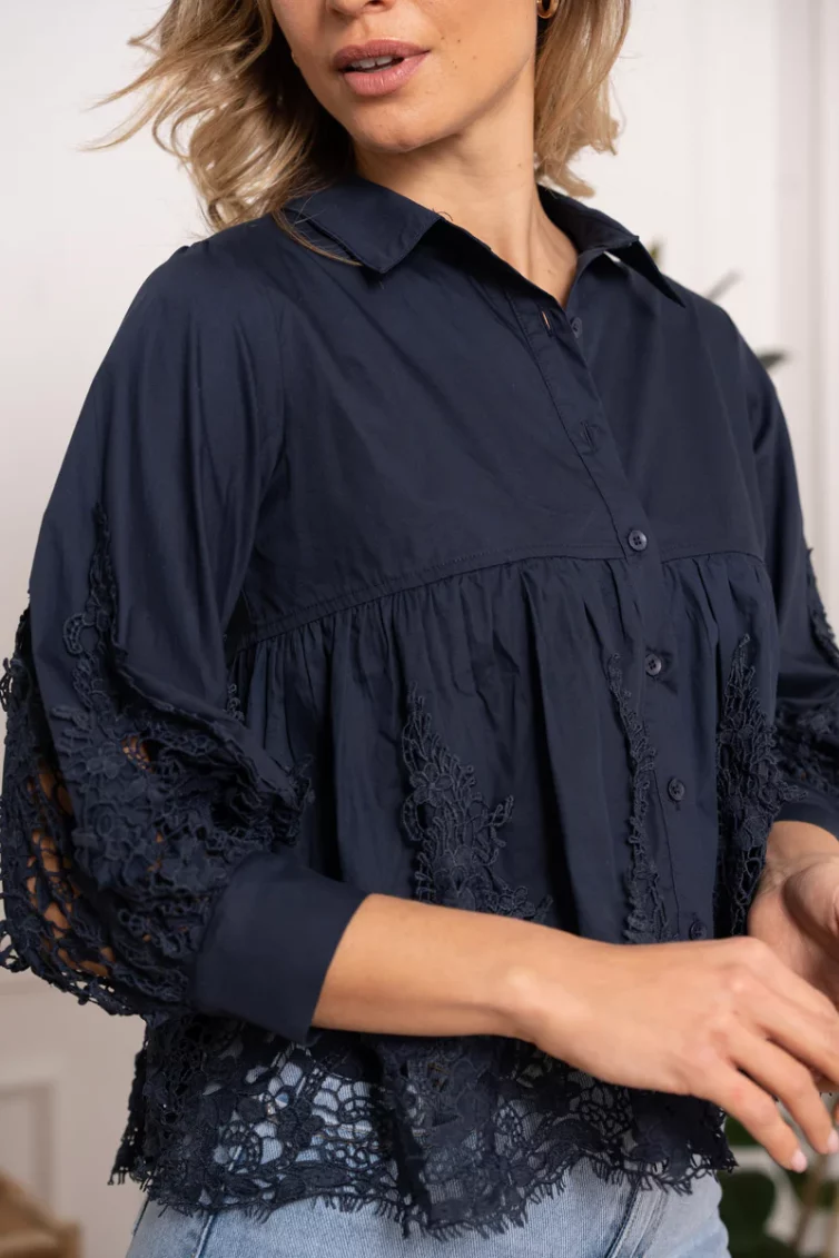 Chemisier raffiné romantique en coton avec dentelle incrustée