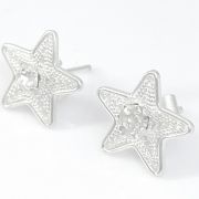 Boucles d’oreilles étoile en filigrane d’argent garni d’un strass blanc