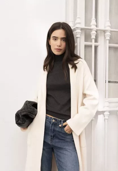 manteau long en maille crème