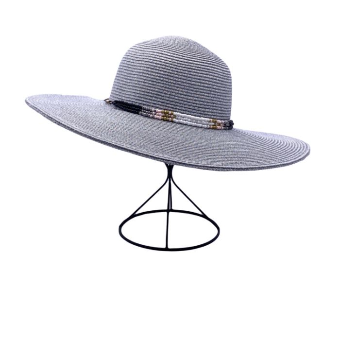 Chapeau d’été femme gris lurex brillant avec perles