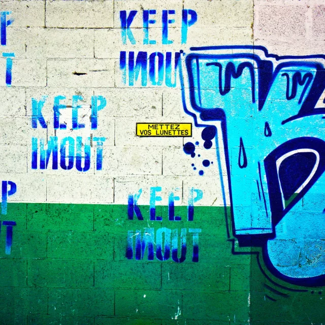 KEEP OUT Da Spectacles-stephane-stribick-photography-d-art