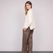 Pull de maille blanc cassé, motif ajouré losanges