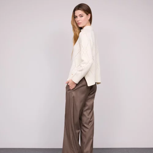 Pull en laine ajourée pour femme – Maille douce et chaude de couleur blanc cassé