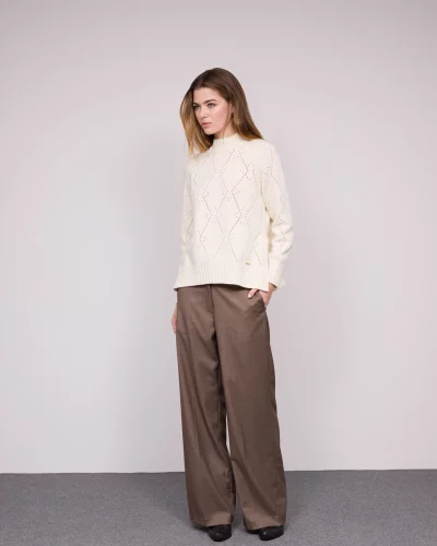 Women’s openwork wool sweater – Soft and warm knit in off-white color